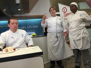 Yulanda Reeves_right_presenting recipe with Chef Maureen Leonard and judge Jack Ahern_Blog Size